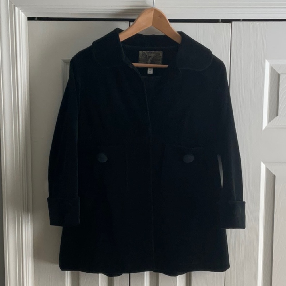 Women’s 7 for all mankind black velvet jacket